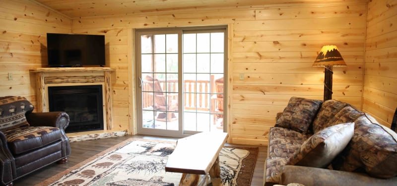 Maplewood Suite Millersburg Cricket Hill Cabins