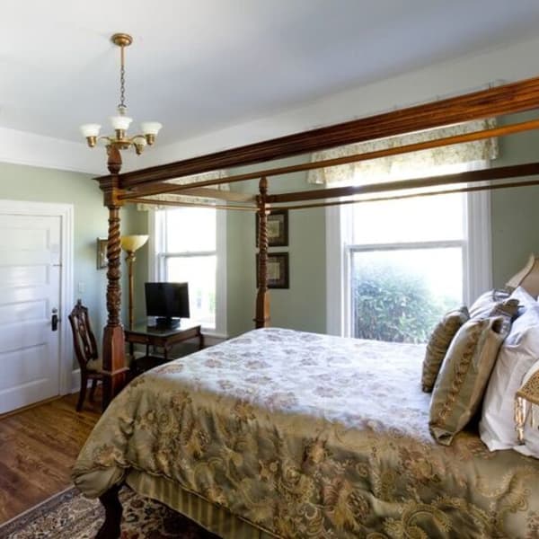 Chestnut Street Inn Bed & Breakfast | | The Asheville Bed & Breakfast ...