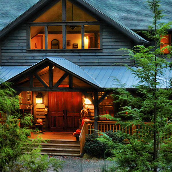 Bent Creek Lodge | | The Asheville Bed & Breakfast Association