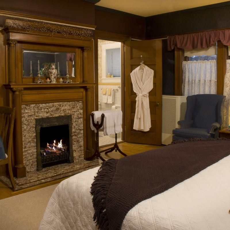 Master Bedroom Suite Sparta Franklin Victorian Bed