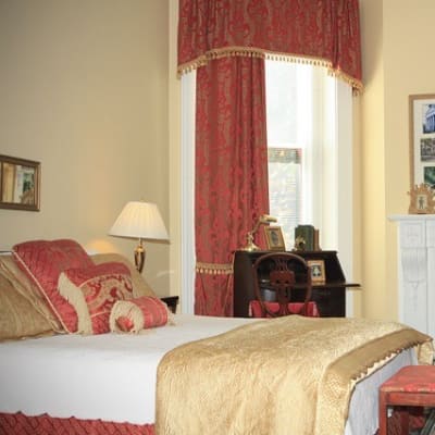 The Louisville Bourbon Inn | Louisville KY Bed And Breakfast