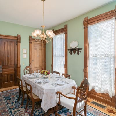 Chelsea House Victorian Inn | Bed & Breakfast In Chelsea, MI