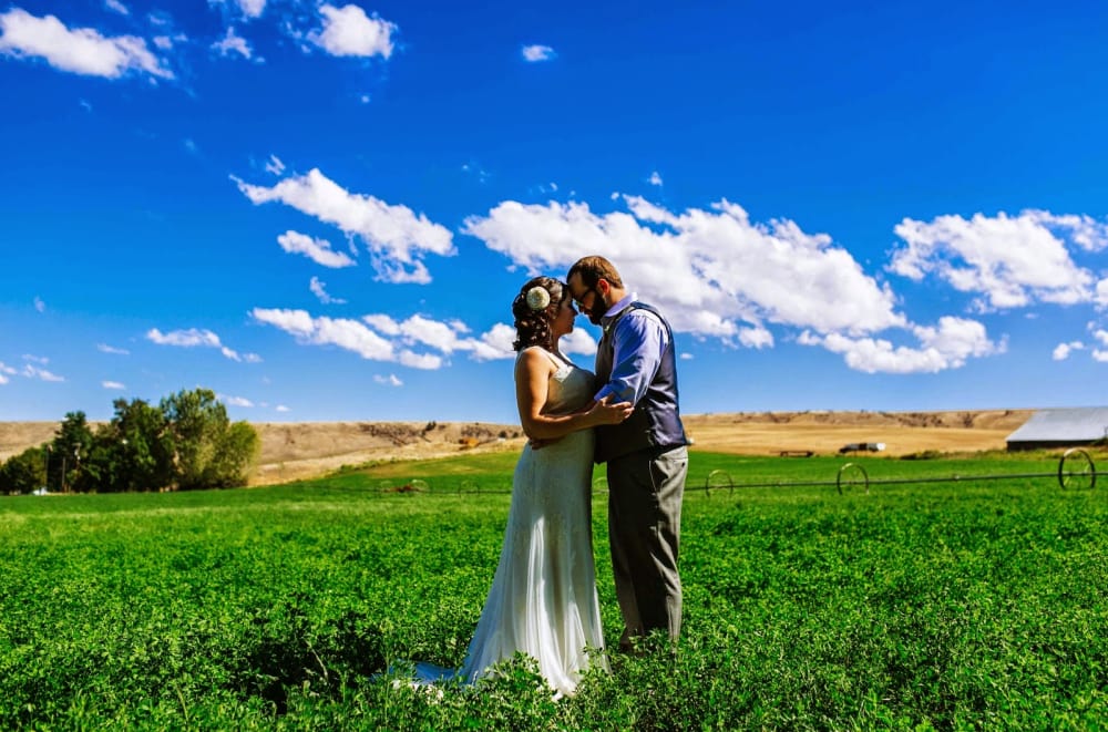 July Wedding at the Balch Hotel in the Beautiful Columbia River Gorge!