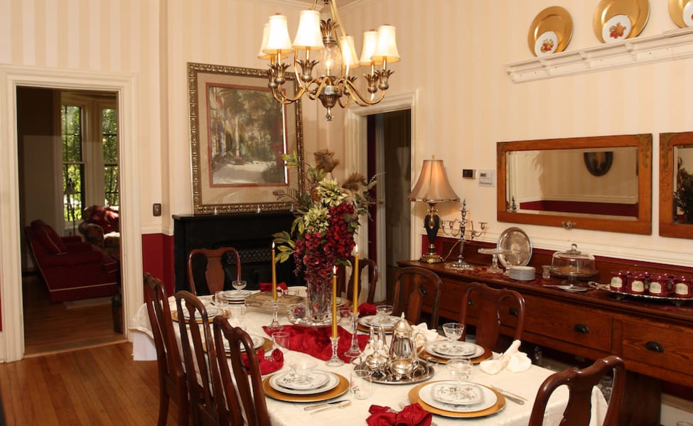 Apple Tree Lane Bed & Breakfast TopRated Wisconsin B&B