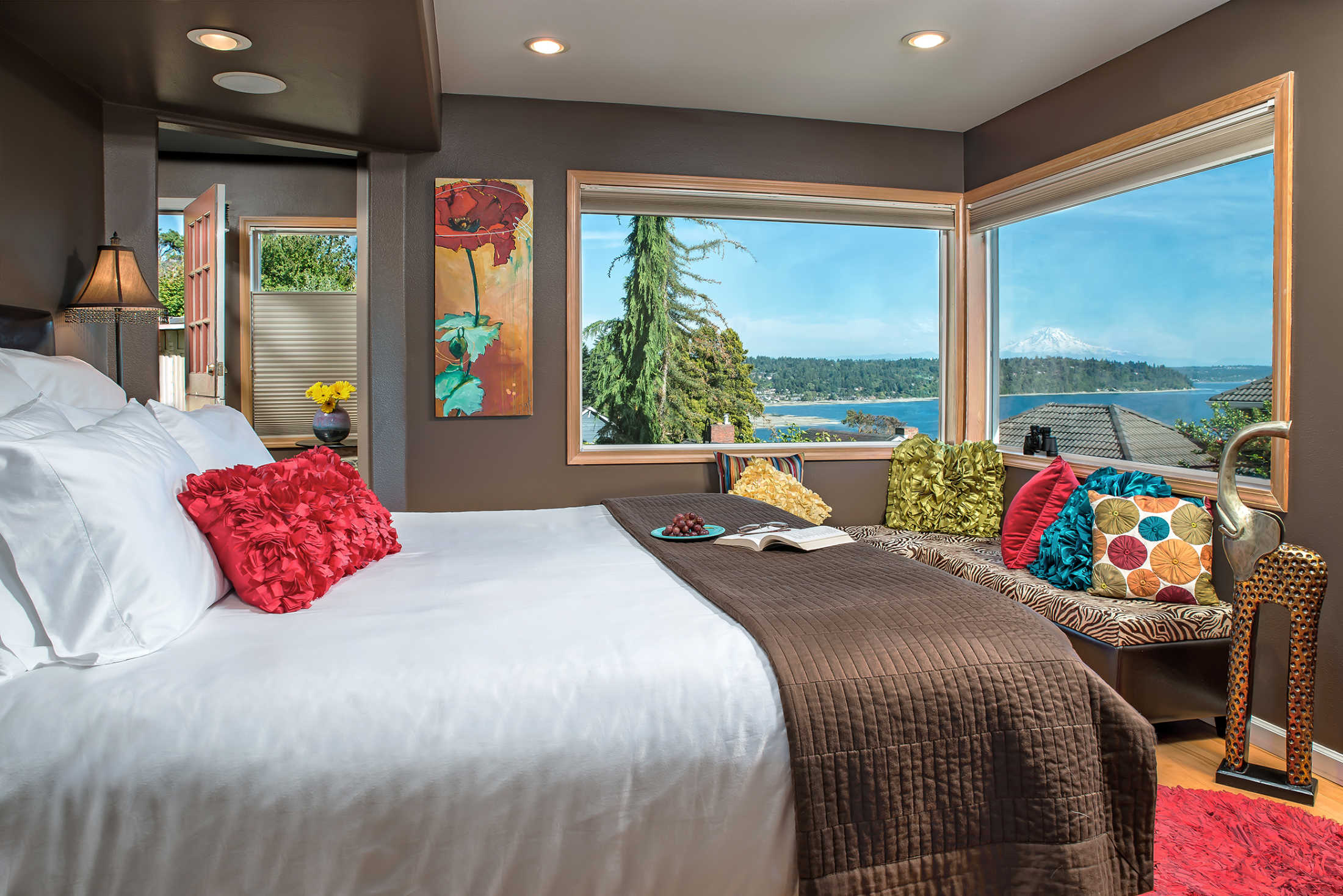 Three Tree Point Bed & Breakfast in Seattle WA