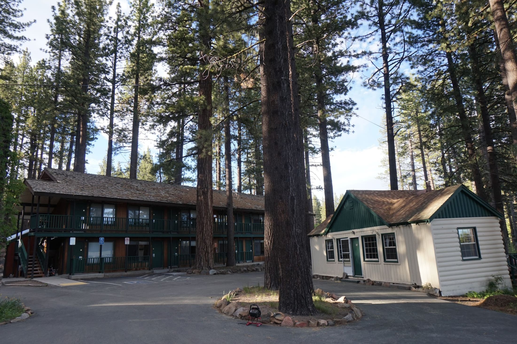 North Lake Tahoe Hotel | Tamarack Lodge Motel, Tahoe City