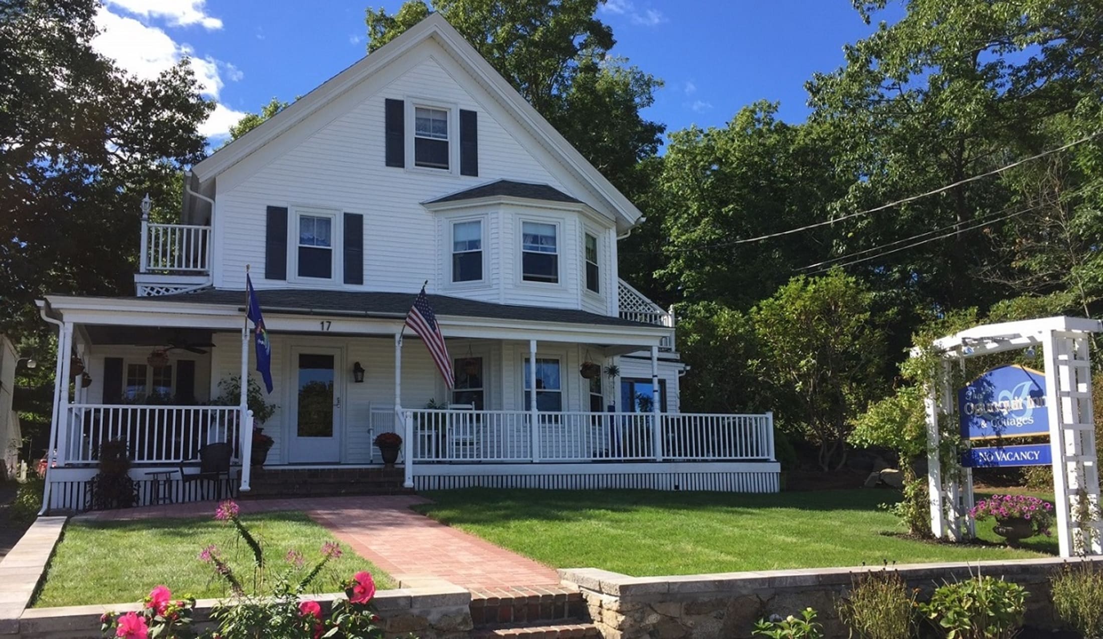 The Ogunquit Inn Charming Ogunquit Maine Bed Breakfast