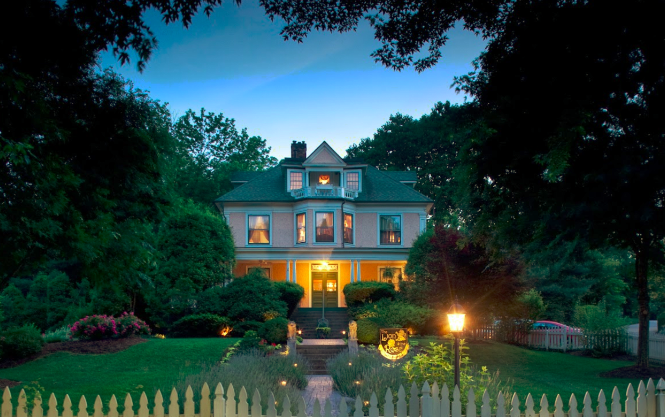 Asheville Blog | The Lion And The Rose Bed And Breakfast