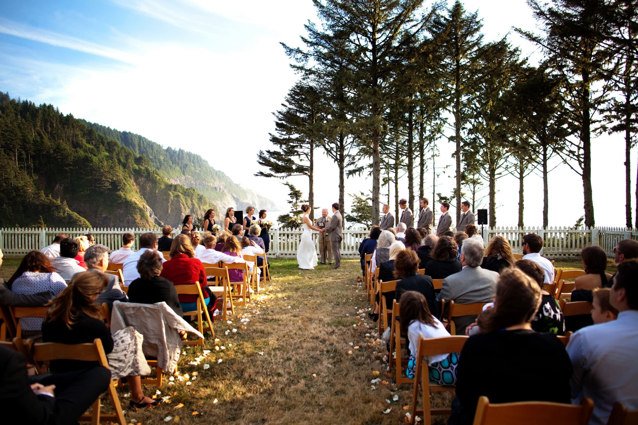 Unique Wedding Event Venue Heceta Lighthouse In Yachats