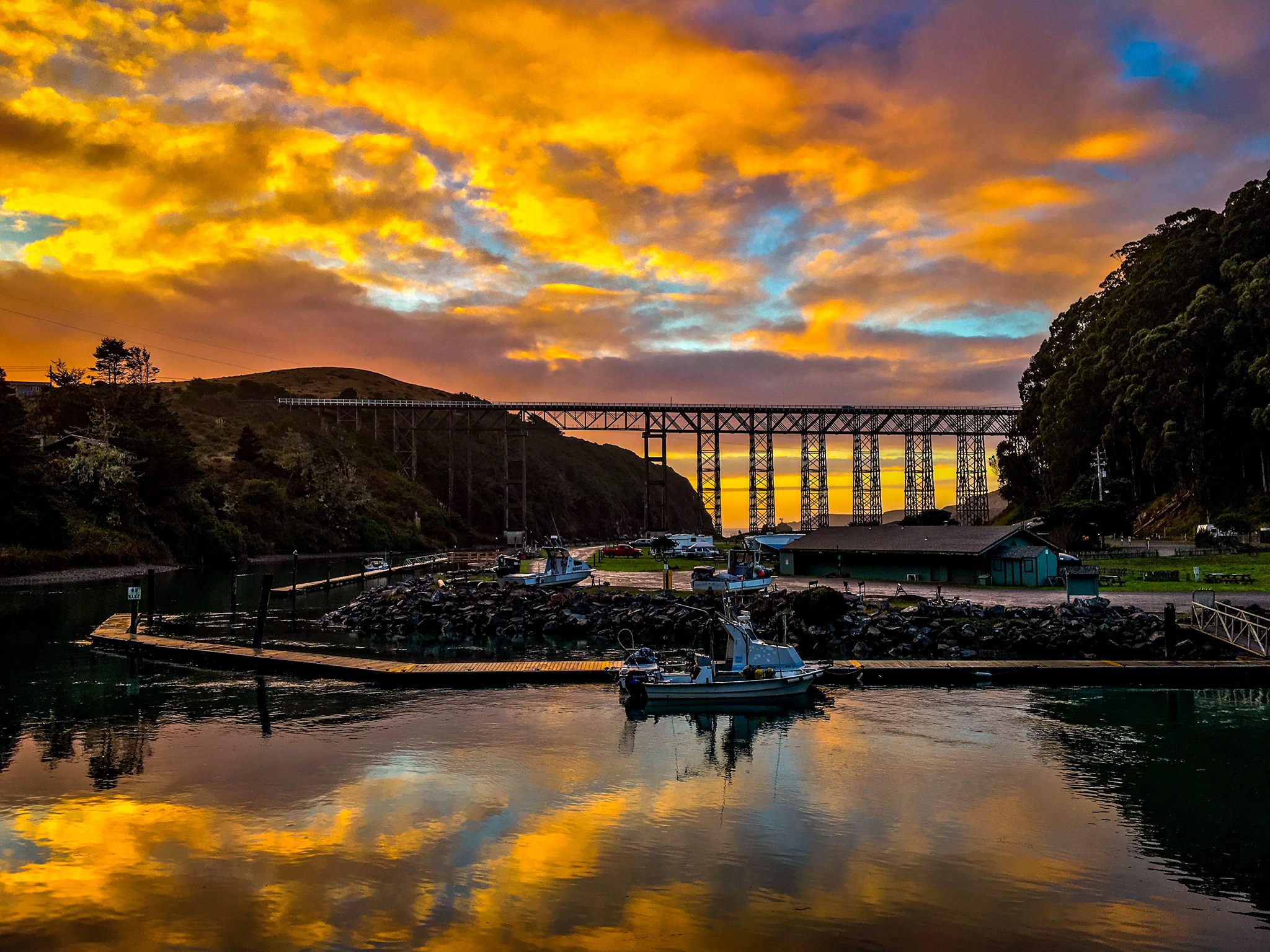 The Bridge Rwjbh: A Historical Landmark Under Threat? - g2z466g